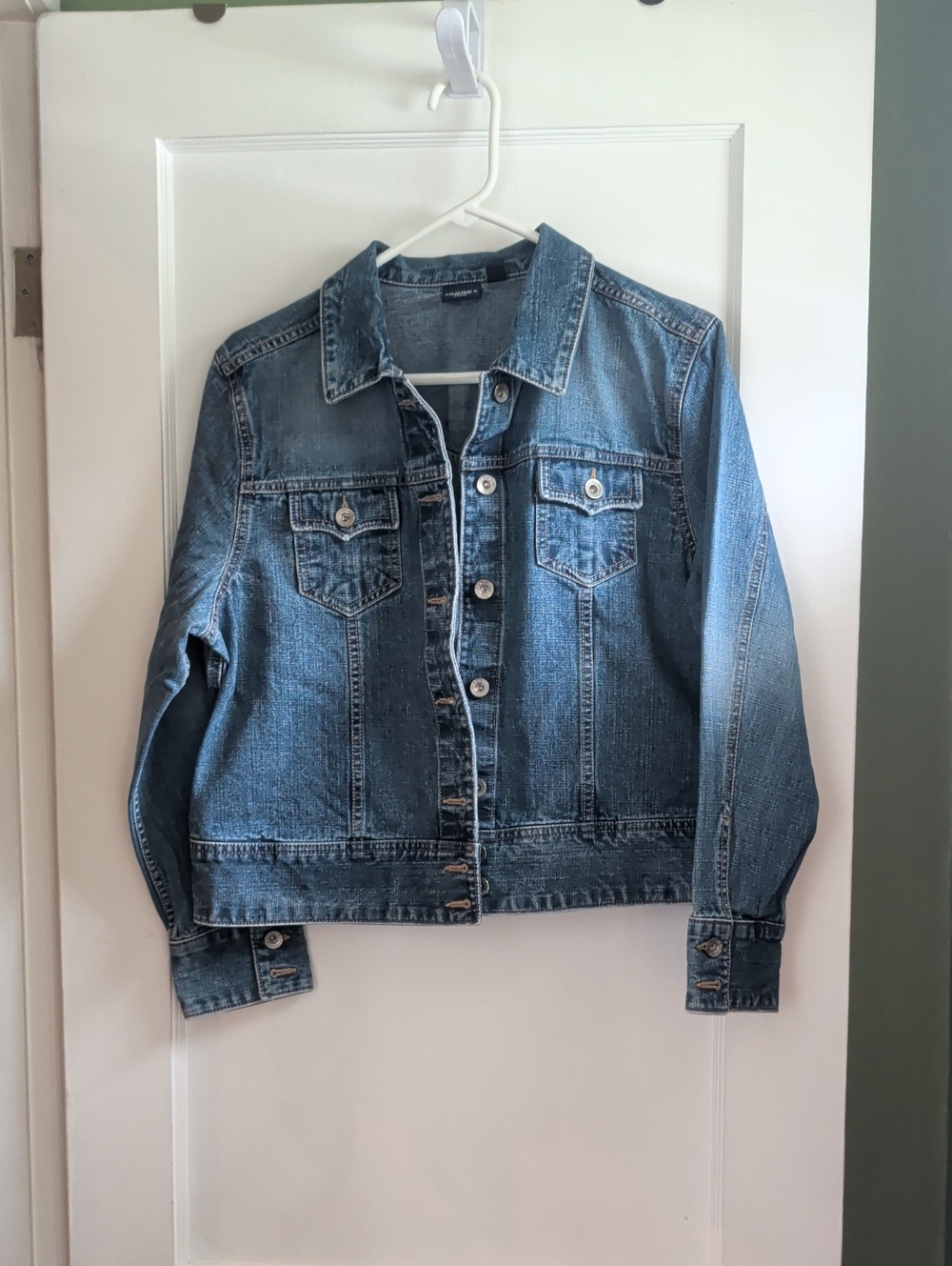 EUC Classic Women's Denim Jacket - Blue